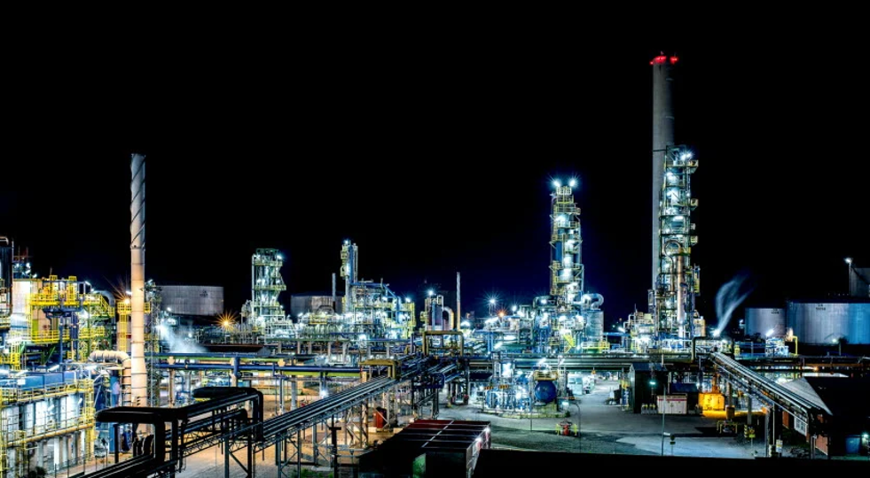 Oil refinery, Gothenburg