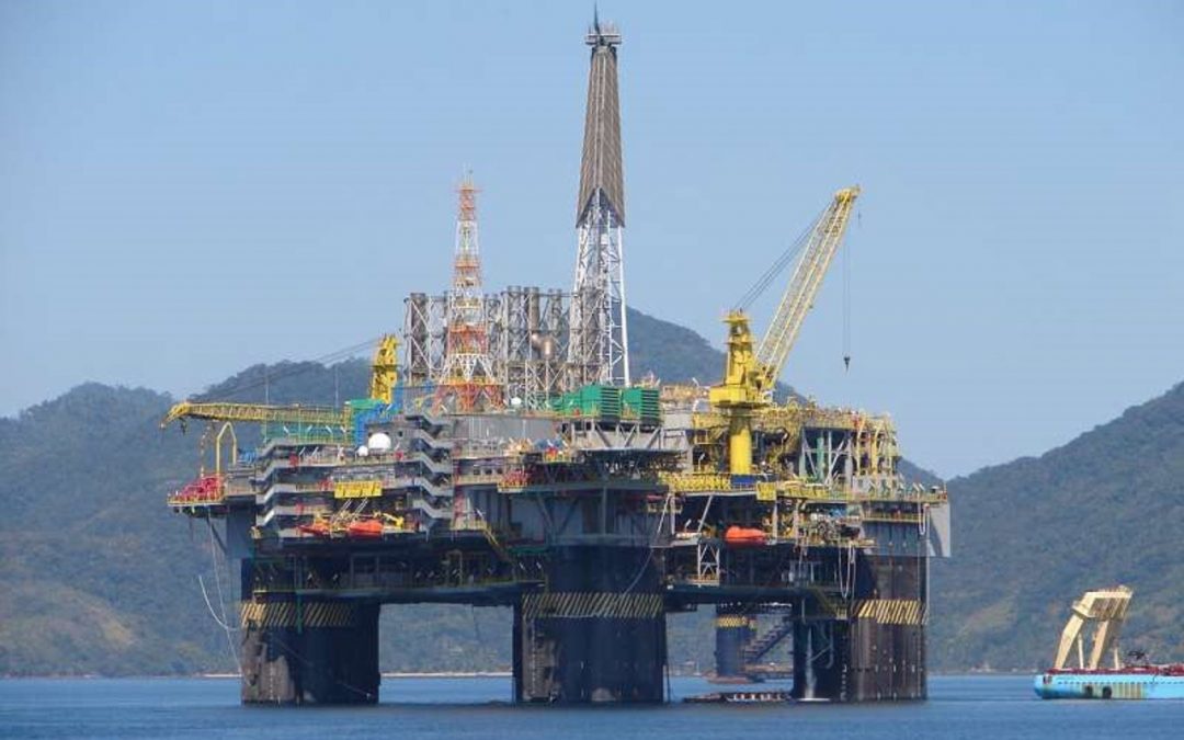 Oil rig, Roncador Field